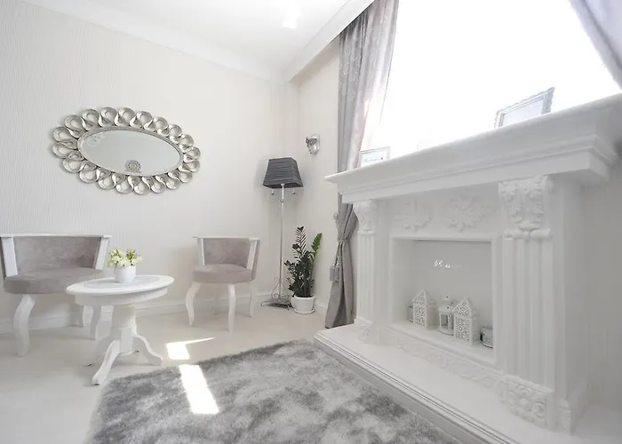 Margot Luxury Studio